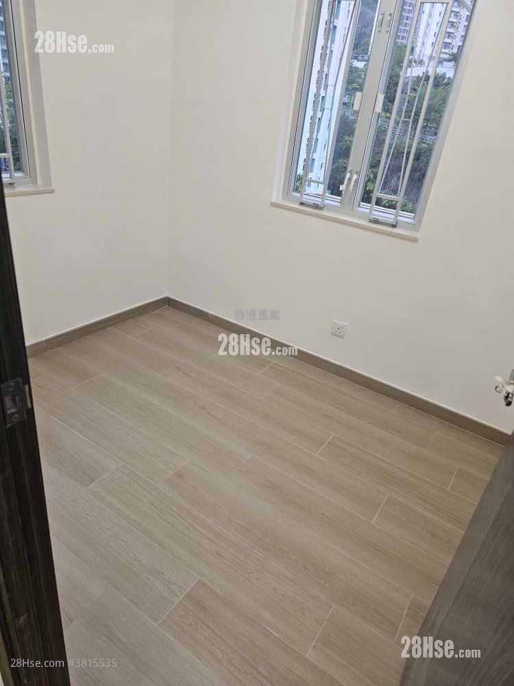 宏光楼 租盘 2 房 386 平方尺