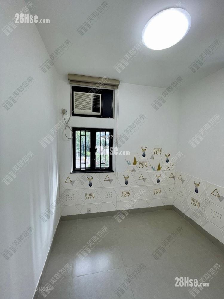 绿杨新邨 售盘 2 房 445 平方尺