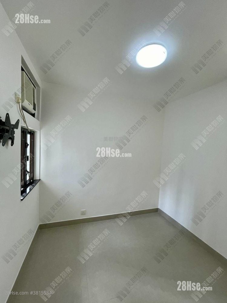 绿杨新邨 售盘 2 房 445 平方尺