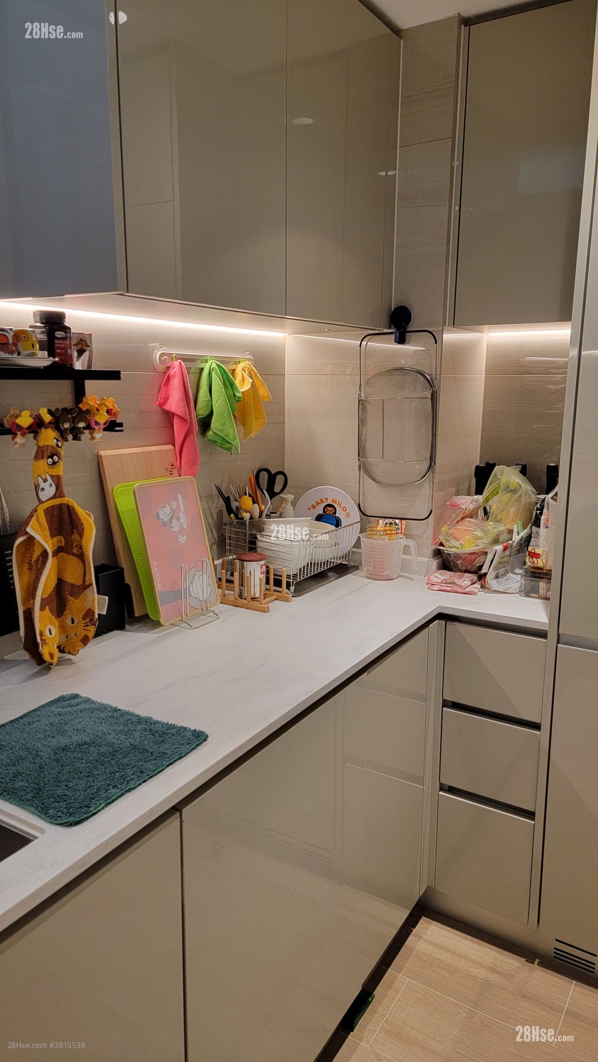 Oma By The Sea Rental 3 Bedrooms , 1 Bathroom 619 ft²