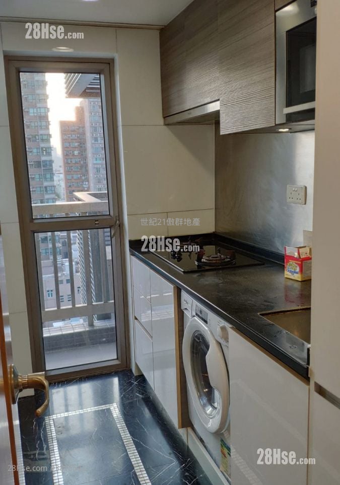 The Prince Place Rental 2 Bedrooms , 1 Bathroom 409 ft²