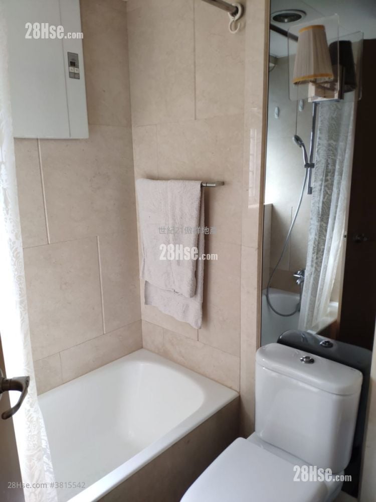 The Prince Place Rental 2 Bedrooms , 1 Bathroom 409 ft²