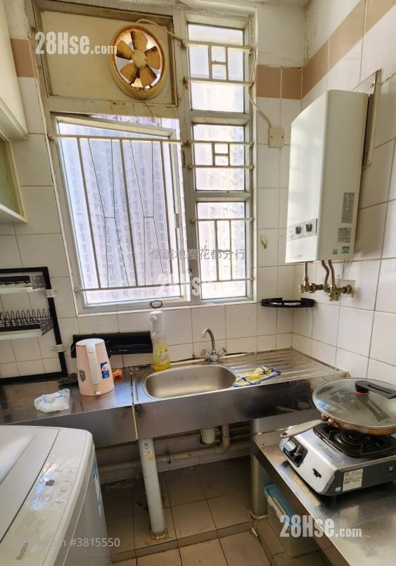 Yung Shing Court Sell Studio , 1 Bathroom 211 ft²