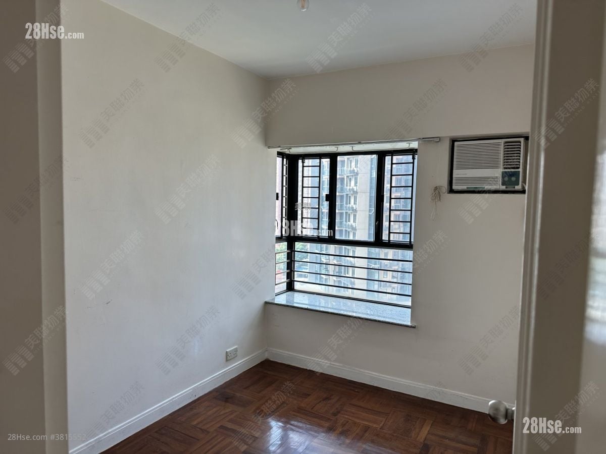 新元朗中心 租盘 780 平方尺