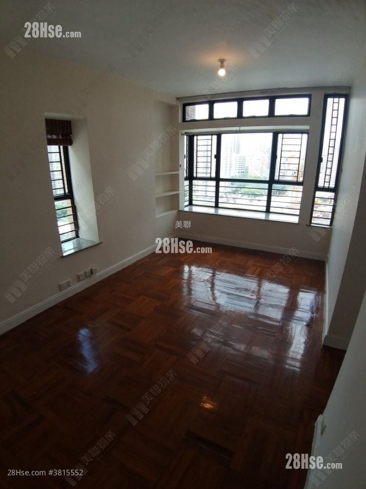 新元朗中心 租盘 780 平方尺