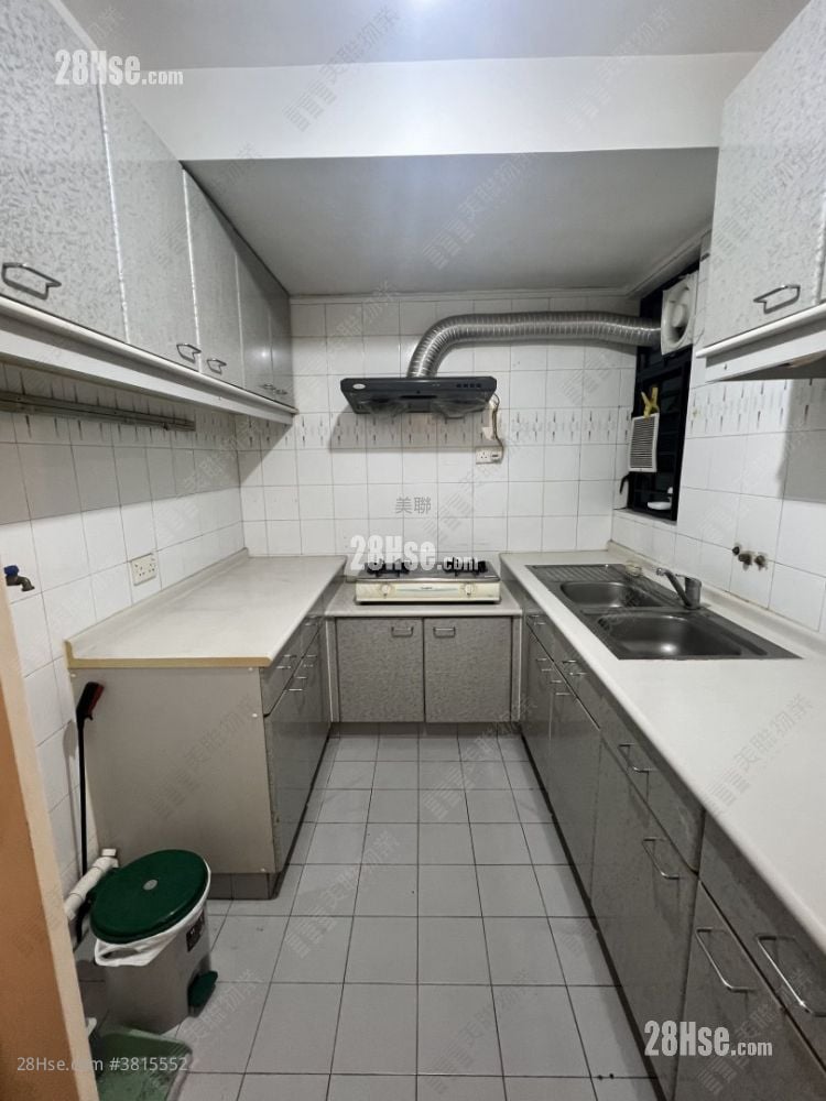 新元朗中心 租盘 780 平方尺