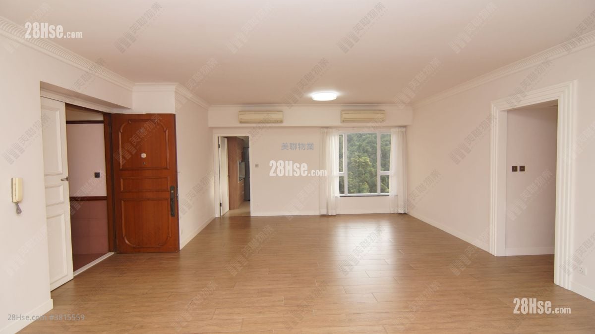 The Redhill Peninsula Rental 3 Bedrooms , 3 Bathrooms 1,575 ft²