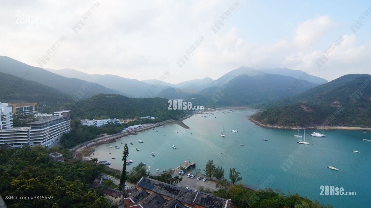 The Redhill Peninsula Rental 3 Bedrooms , 3 Bathrooms 1,575 ft²