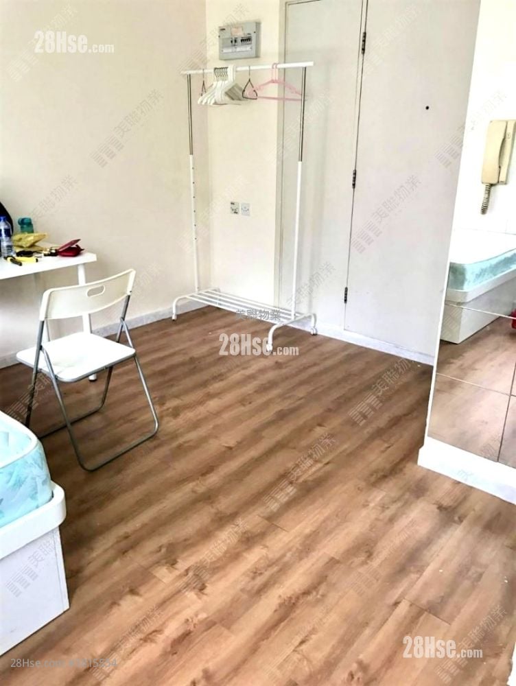 Yung Shing Court Sell 211 ft²