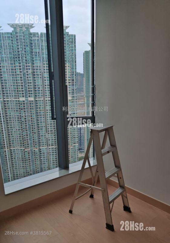 Park Seasons Sell 1 Bedroom , 1 Bathroom 324 ft²