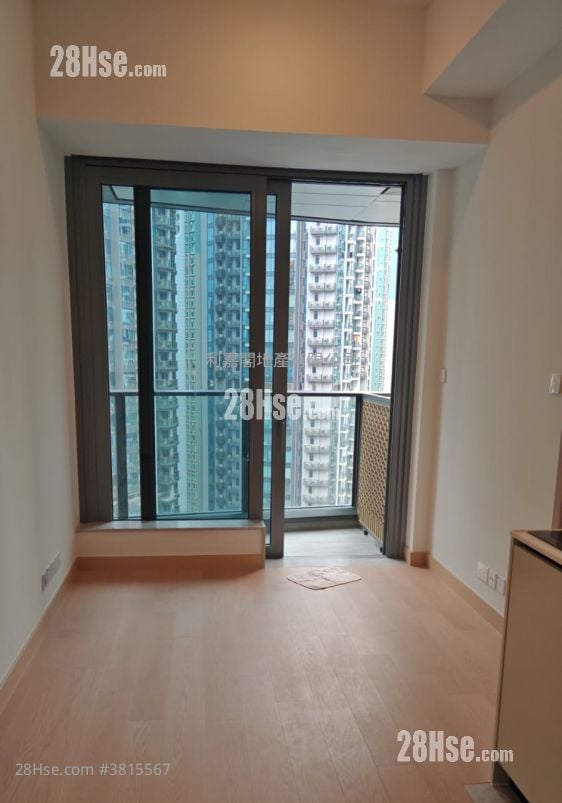 Park Seasons Sell 1 Bedroom , 1 Bathroom 324 ft²