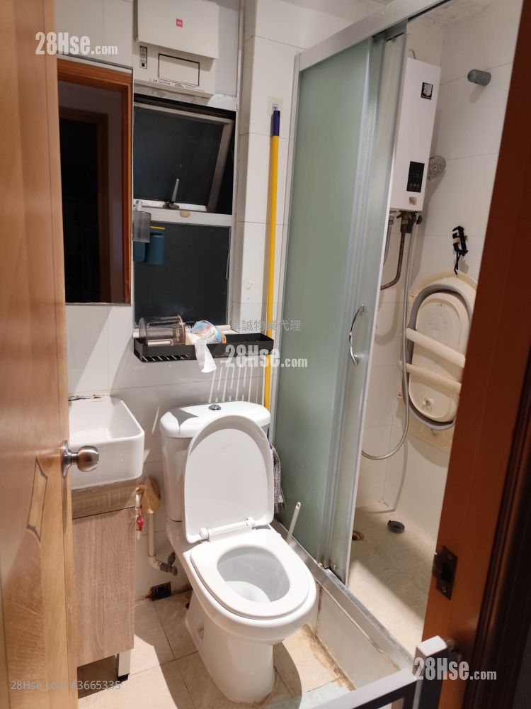 Tsuen Tak Garden Sell 2 Bedrooms , 1 Bathroom 340 ft²