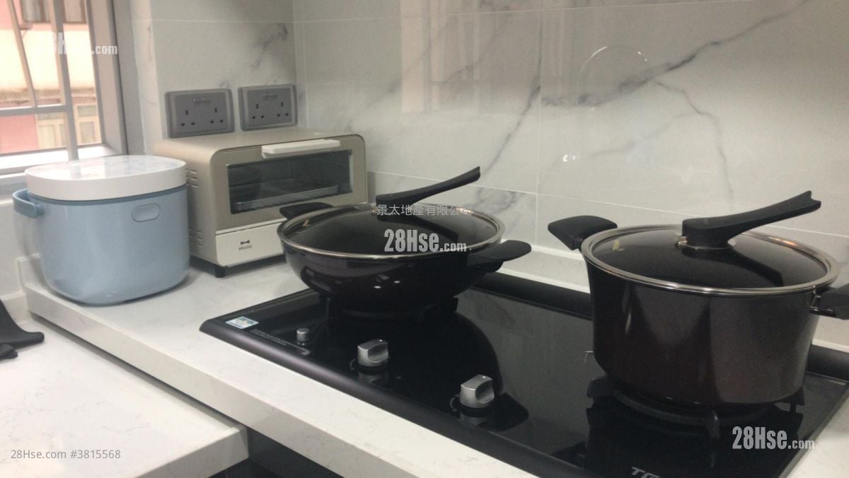 德福楼 售盘 2 房 , 1 浴室 298 平方尺