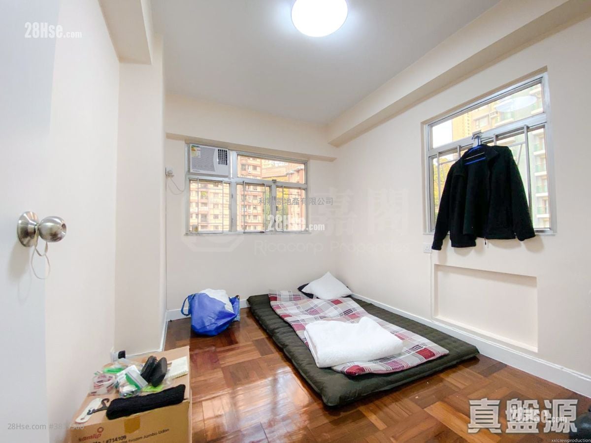 友谊大厦 售盘 3 房 , 2 浴室 783 平方尺