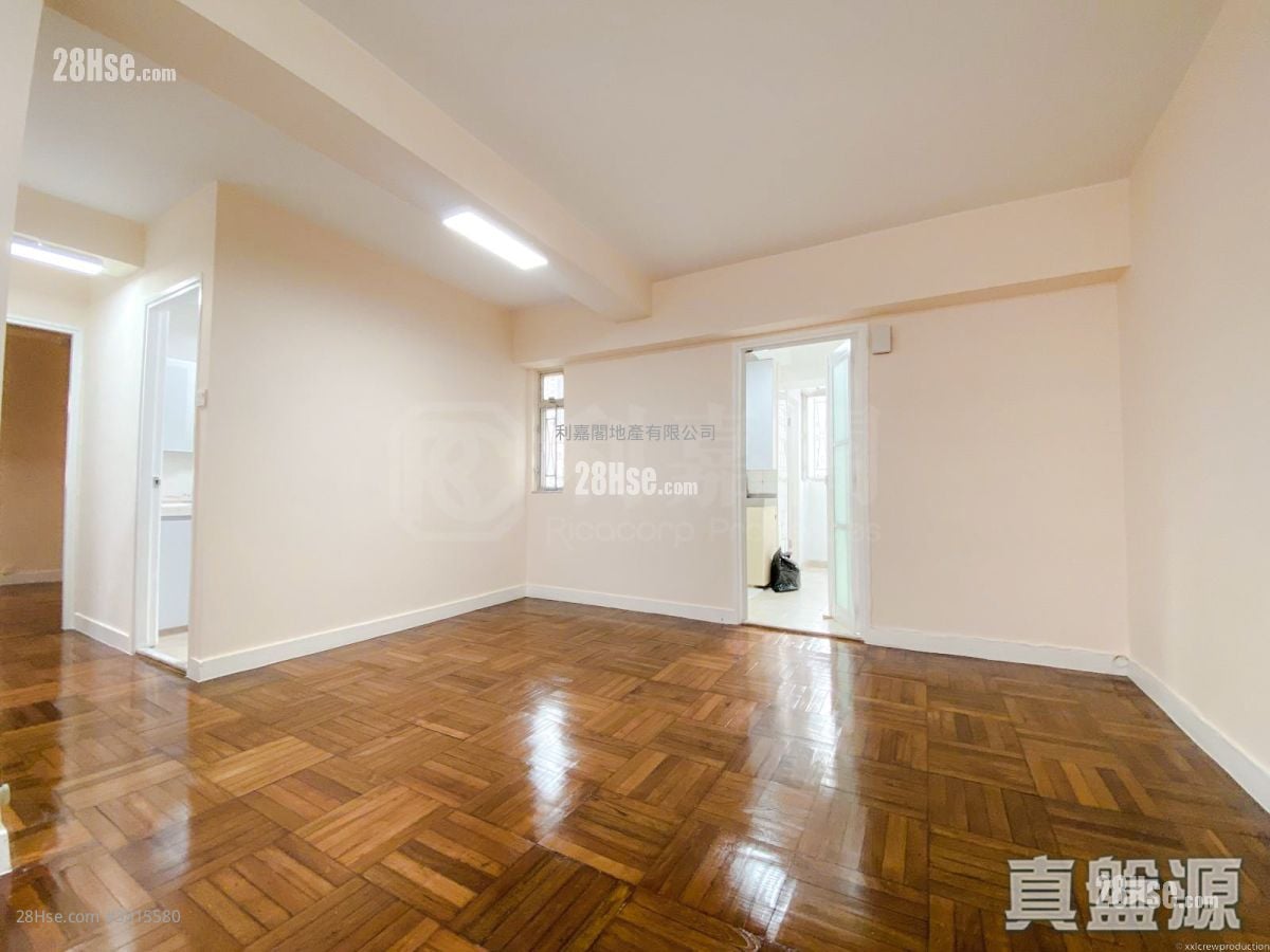 友谊大厦 售盘 3 房 , 2 浴室 783 平方尺