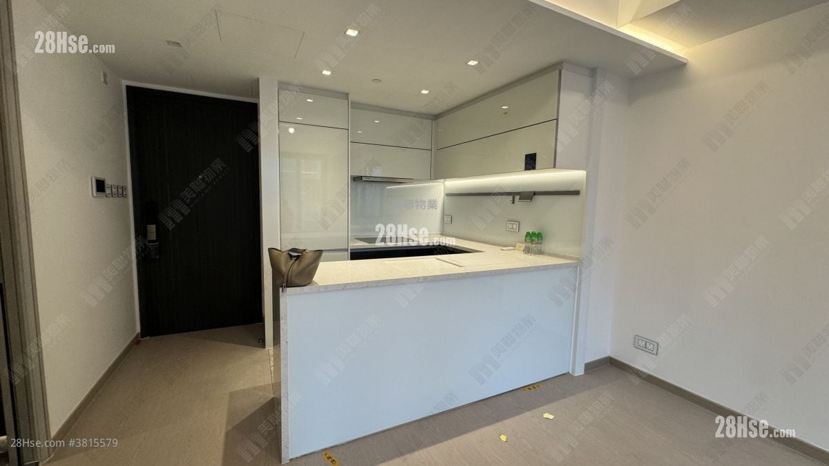 The Southside Rental 2 Bedrooms , 1 Bathroom 454 ft²