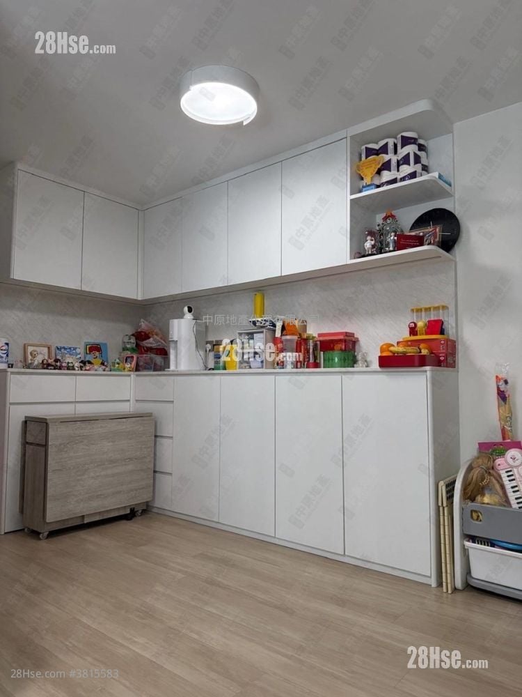 青华苑 售盘 3 房 , 1 浴室 554 平方尺