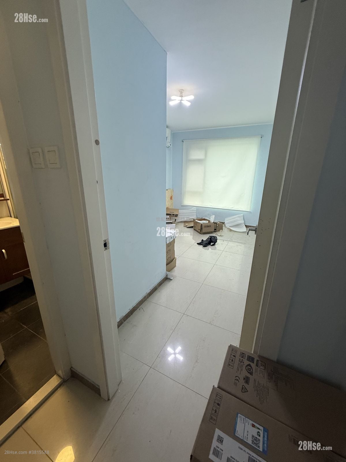 村屋 租盤 4 房 , 3 浴室 1,400 平方呎