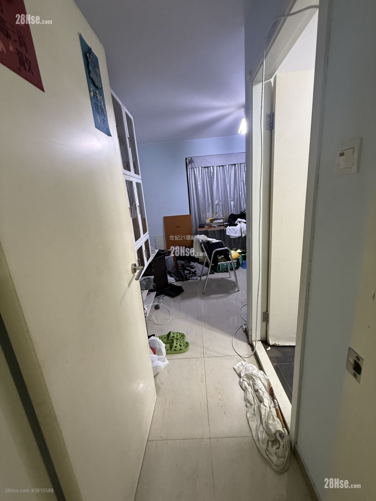 村屋 租盤 4 房 , 3 浴室 1,400 平方呎