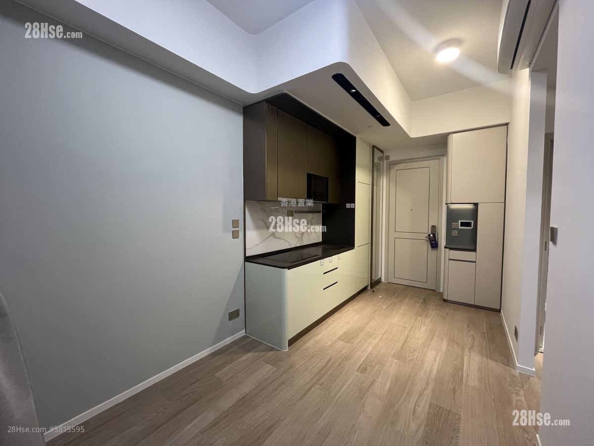 Spring Garden 租盤 1 房 , 1 浴室 292 平方呎