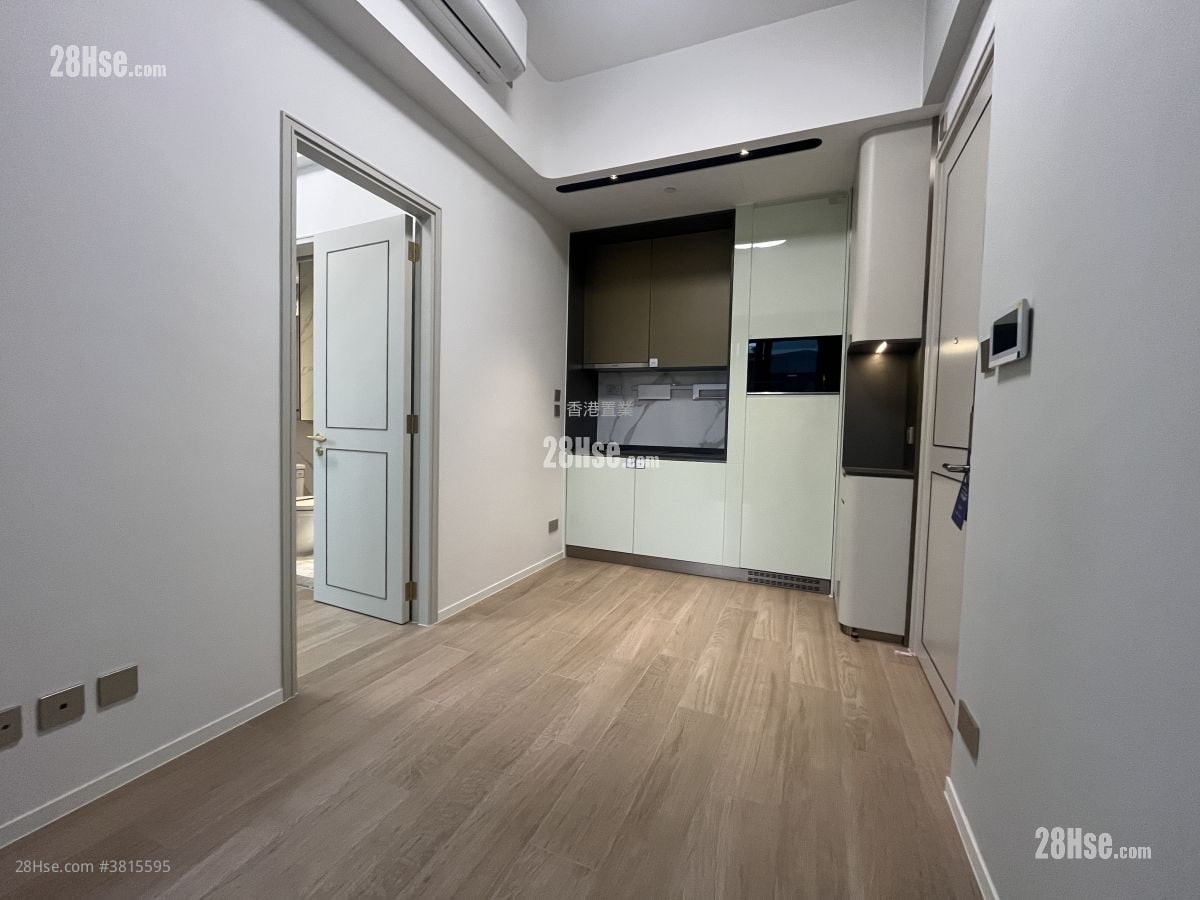 Spring Garden 租盤 1 房 , 1 浴室 292 平方呎