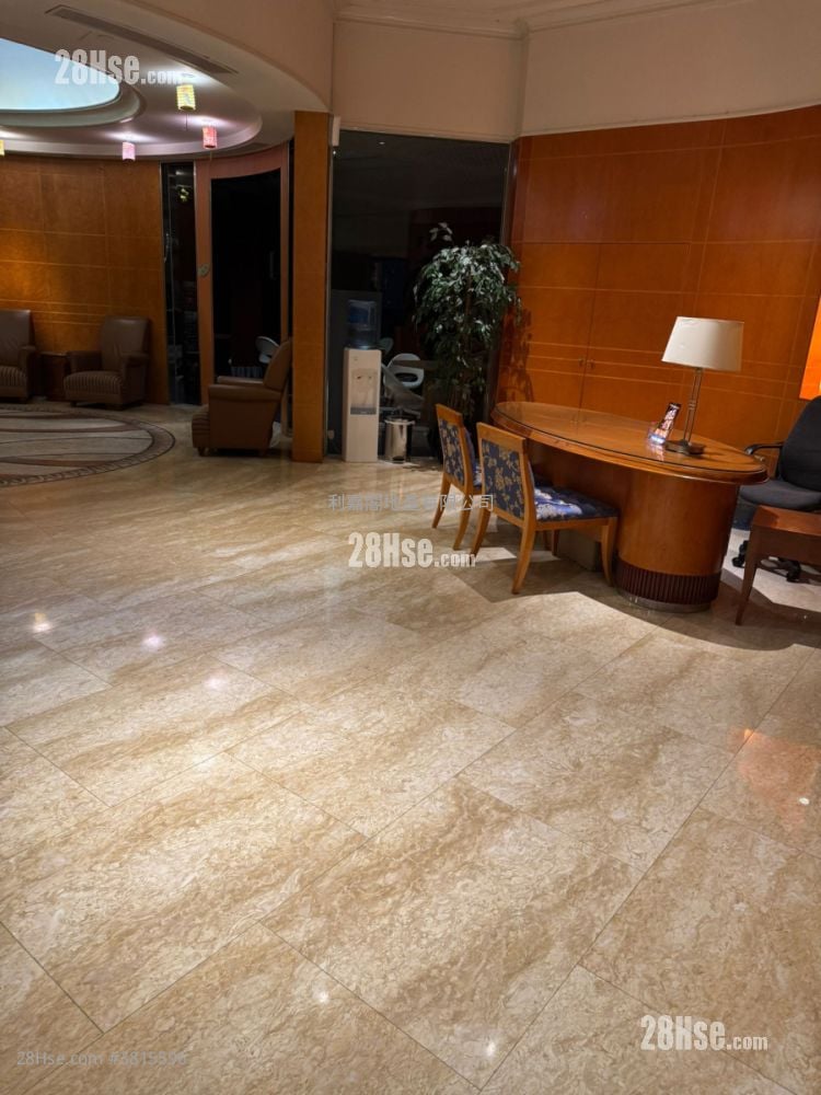 嘉皇台 租盘 3 房 , 2 浴室 1,039 平方尺