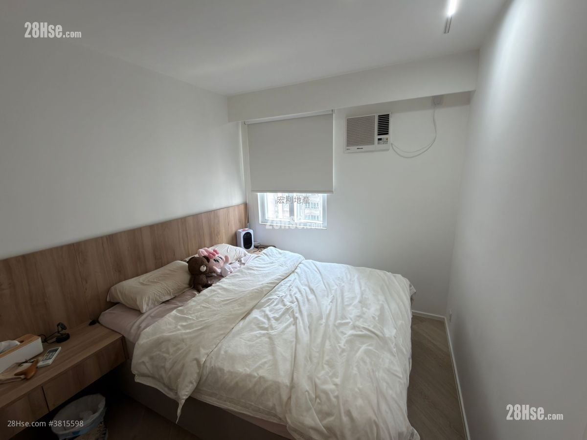 Greenwood Terrace Sell 3 Bedrooms , 1 Bathroom 646 ft²