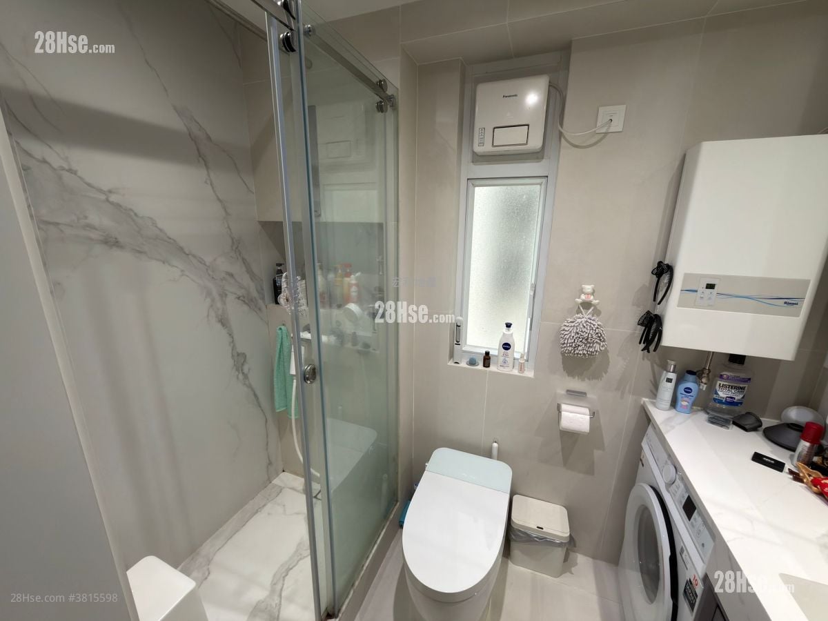 Greenwood Terrace Sell 3 Bedrooms , 1 Bathroom 646 ft²