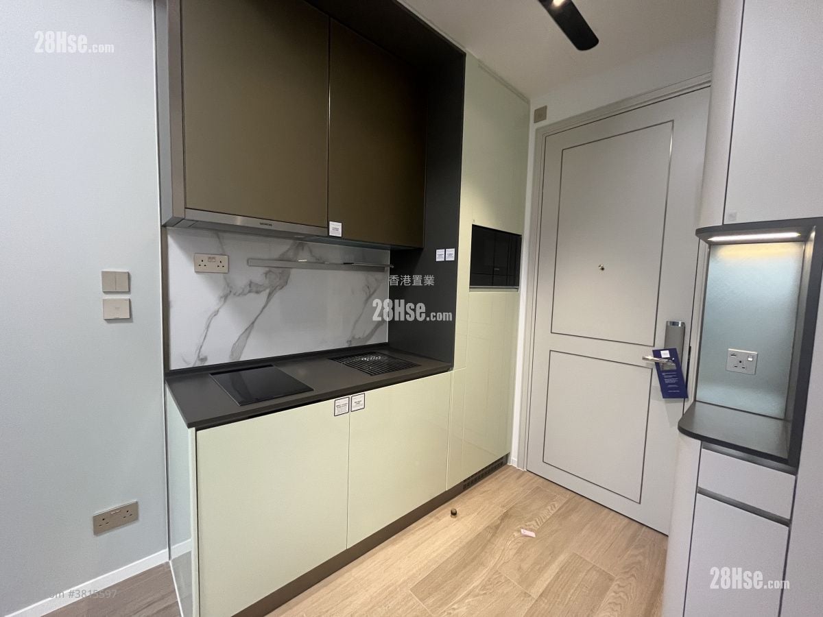 Spring Garden 租盘 1 房 , 1 浴室 292 平方尺