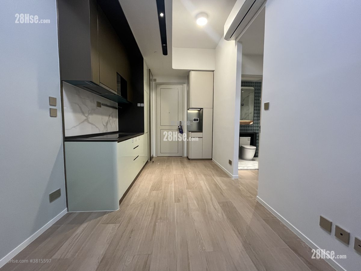 Spring Garden 租盘 1 房 , 1 浴室 292 平方尺