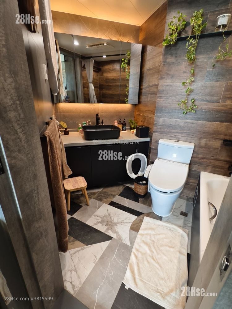 映湾园 售盘 3 房 , 2 浴室 986 平方尺