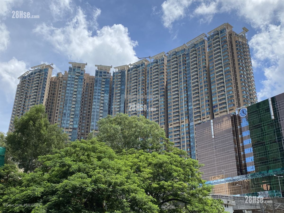 御龙山 售盘 3 房 , 2 浴室 920 平方尺