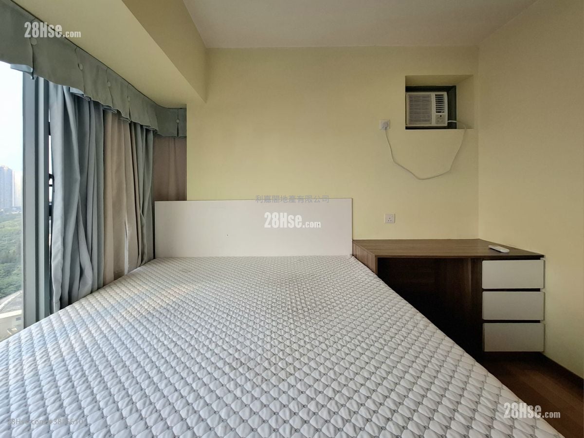 Seaview Crescent Sell 2 Bedrooms , 1 Bathroom 568 ft²