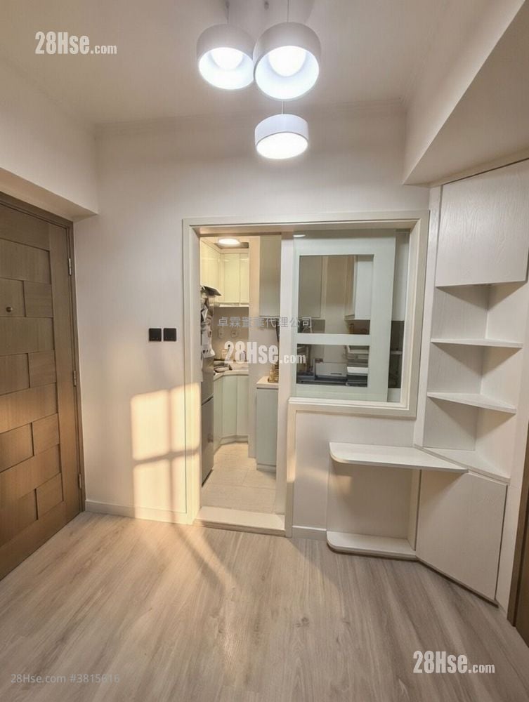 Poga Building Rental 2 Bedrooms , 1 Bathroom 318 ft²