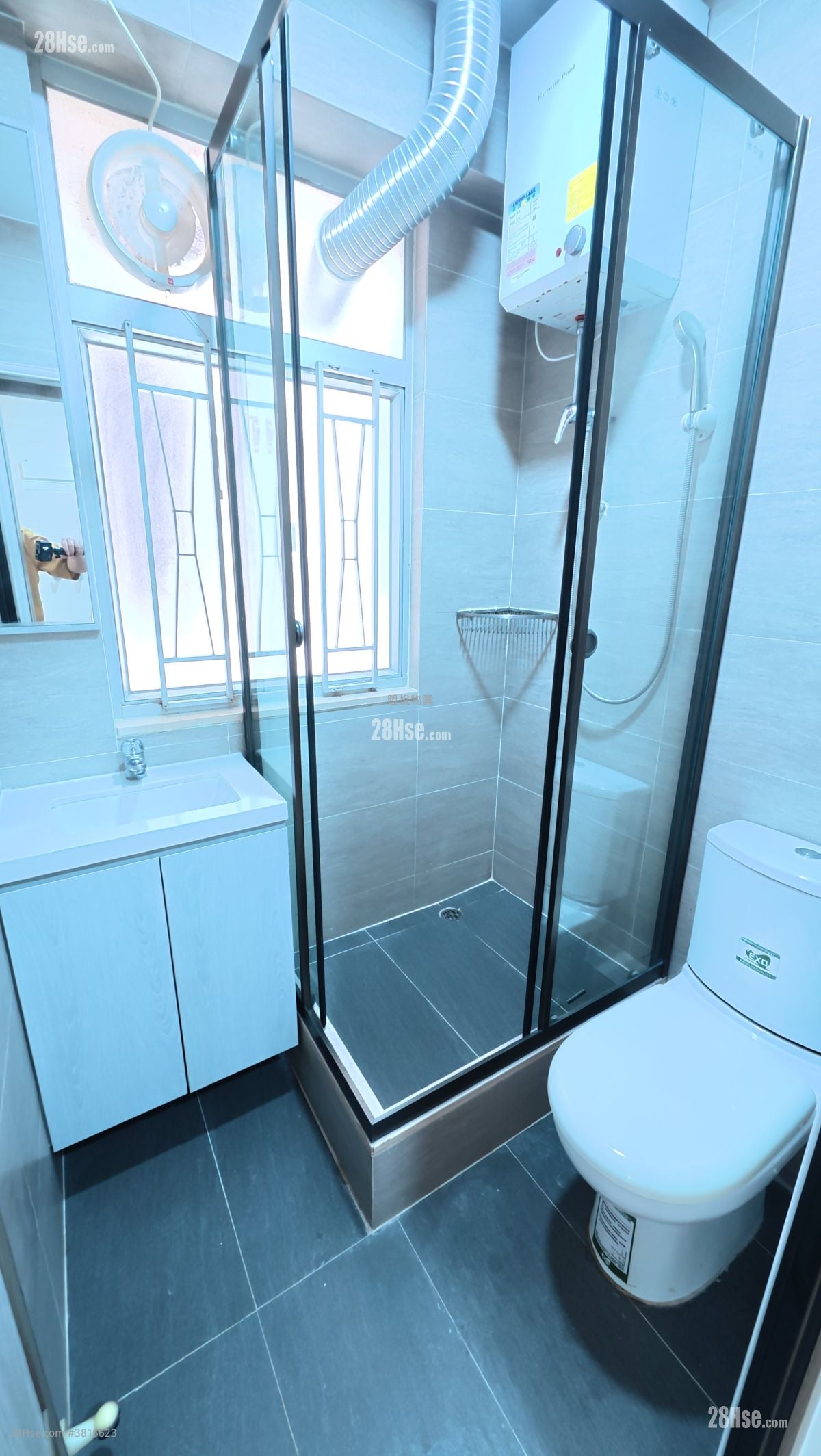 永兴新楼 租盘 2 房 , 1 浴室 357 平方尺