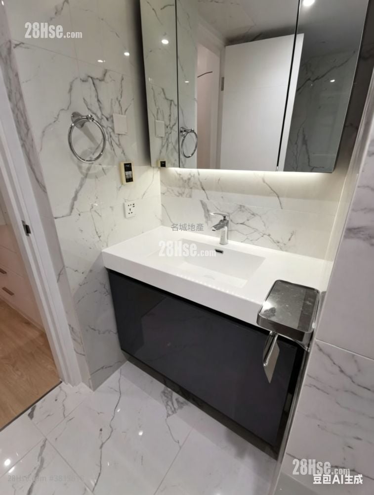 名城 售盤 3 房 , 2 浴室 741 平方呎