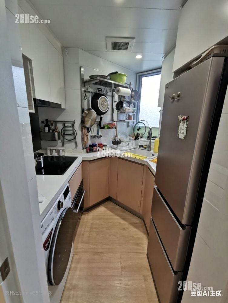 名城 售盤 3 房 , 2 浴室 741 平方呎