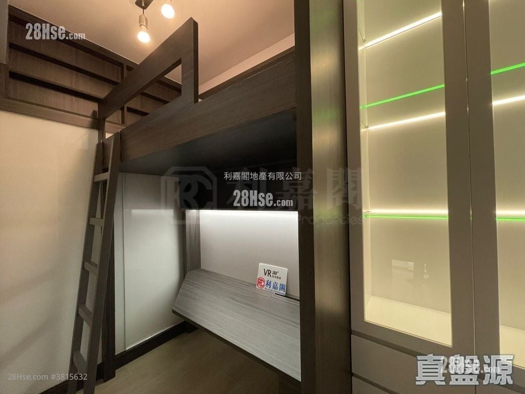 和富大樓 售盤 3 房 429 平方呎