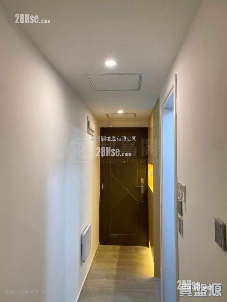 和富大樓 售盤 3 房 429 平方呎