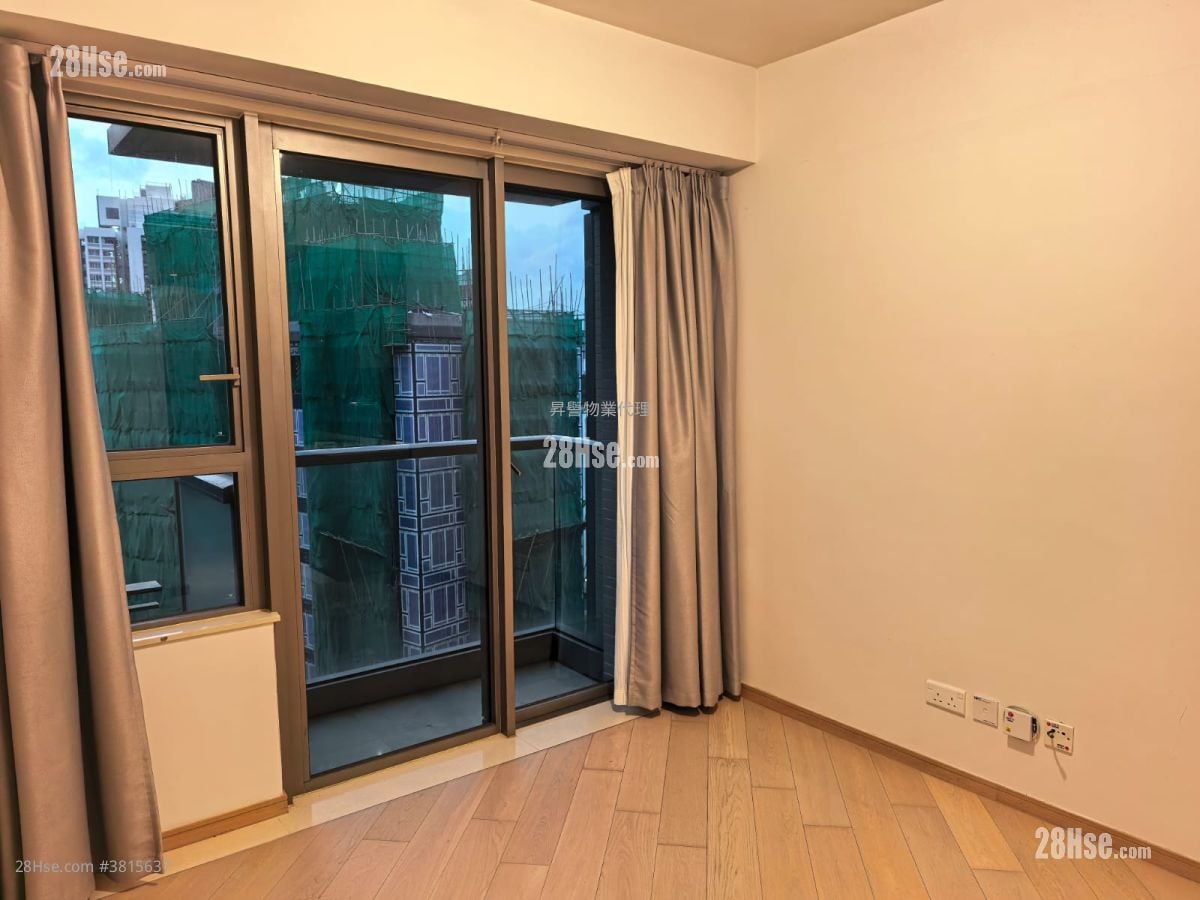 Upper East Rental Studio , 1 Bathroom 216 ft²