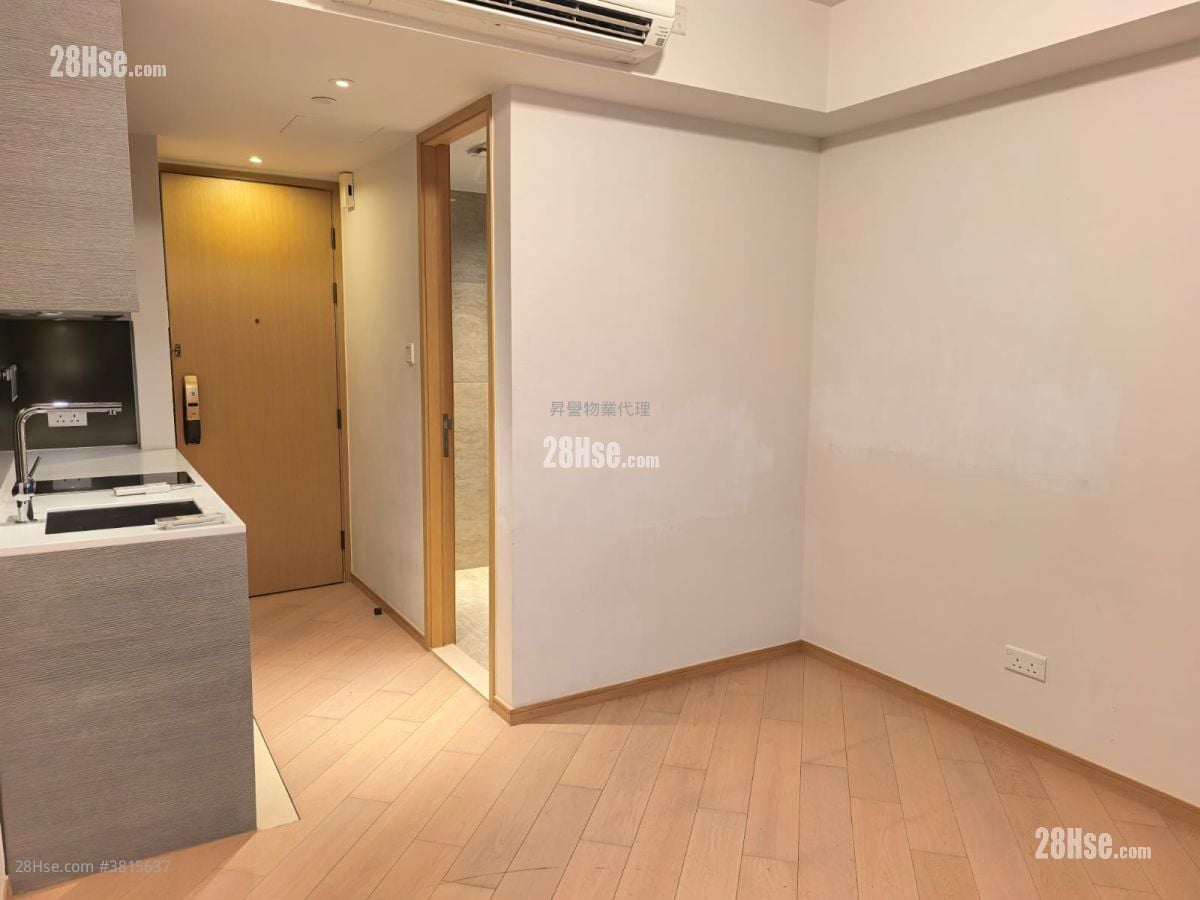 Upper East Rental Studio , 1 Bathroom 216 ft²