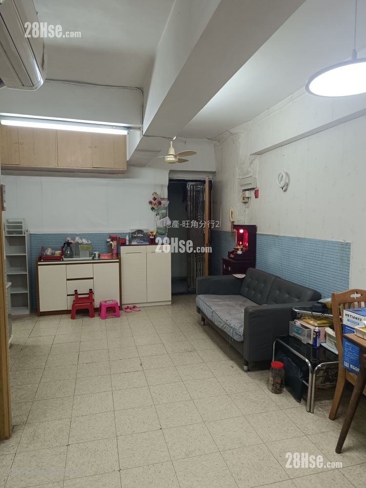 安美大廈 售盤 3 房 , 1 浴室 586 平方呎