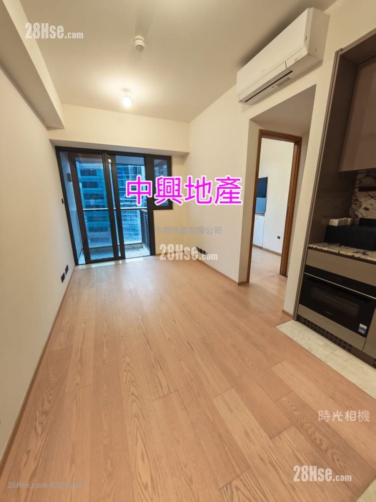 高临 租盘 1 房 272 平方尺