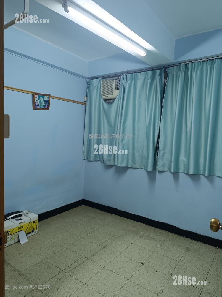 安美大廈 售盤 3 房 , 1 浴室 586 平方呎