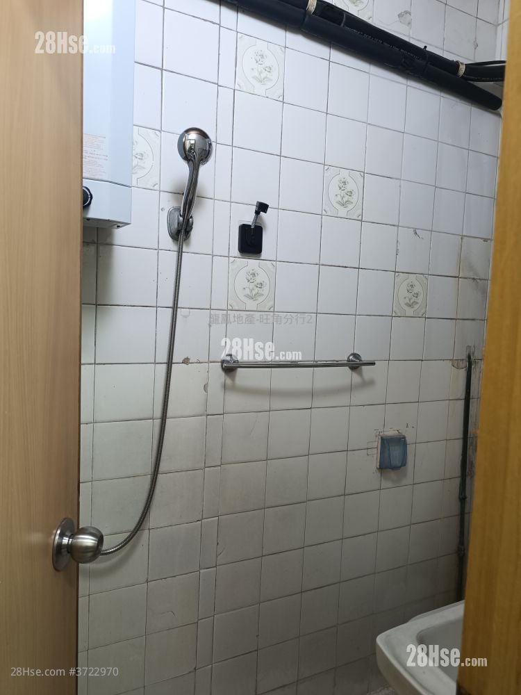 安美大廈 售盤 3 房 , 1 浴室 586 平方呎