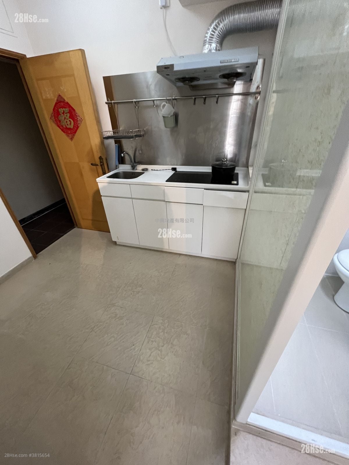 Honour House Rental 1 Bedroom , 1 Bathroom 180 ft²