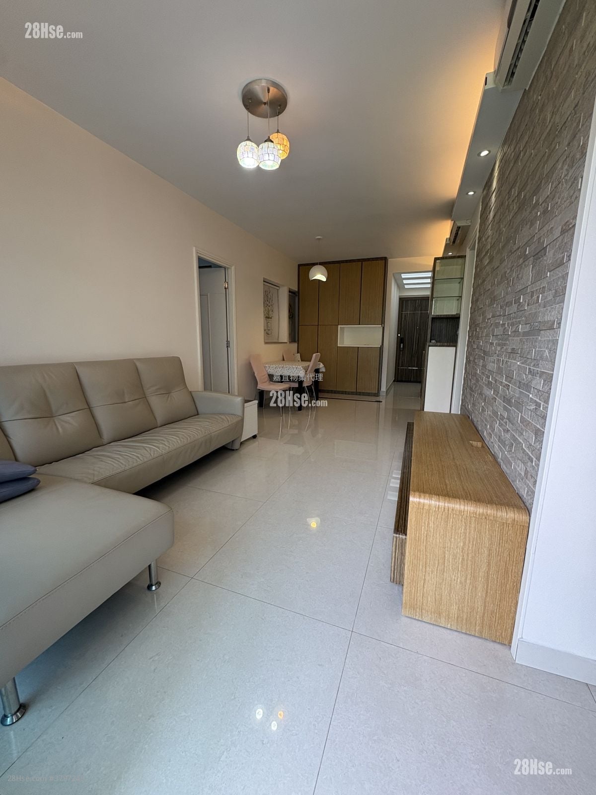 Mont Vert Rental 3 Bedrooms , 2 Bathrooms 751 ft²