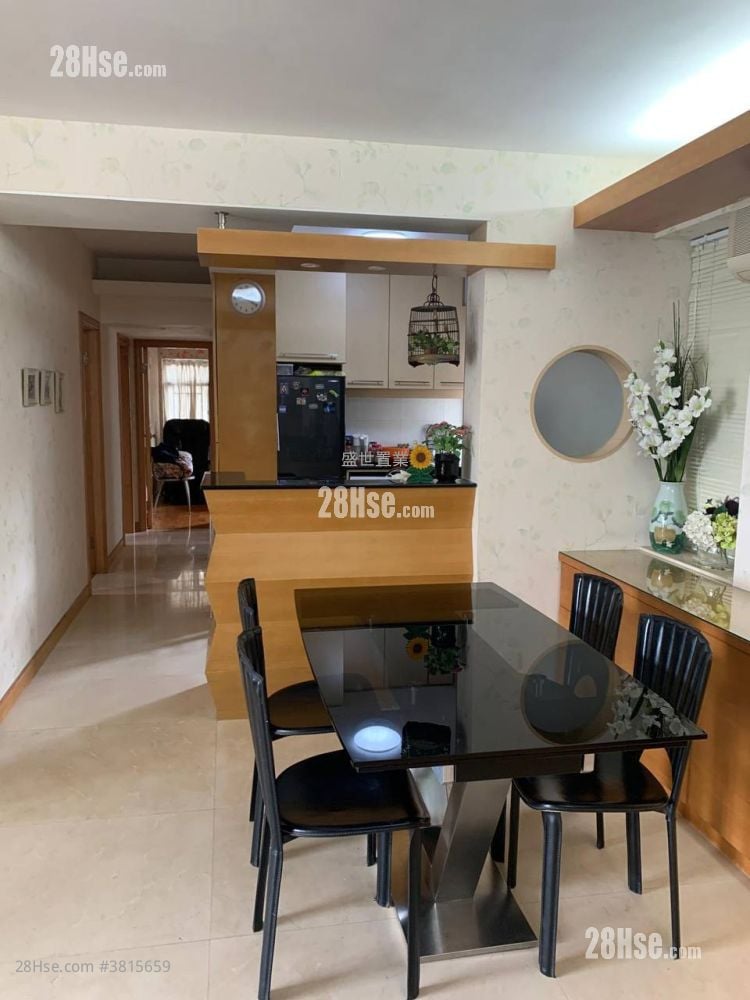 Belair Gardens Sell 3 Bedrooms , 2 Bathrooms 1,093 ft²