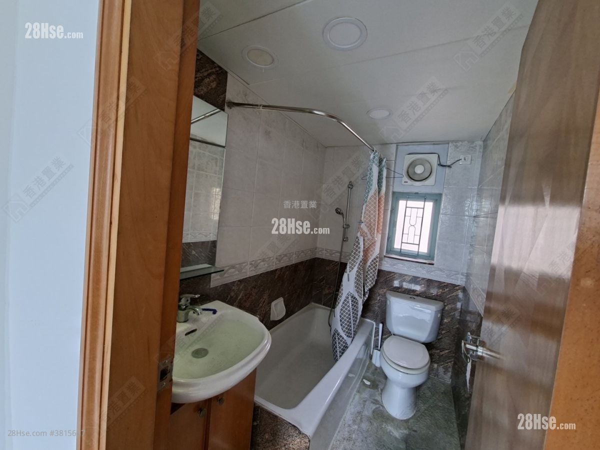 港麗豪園 租盤 3 房 , 2 浴室 600 平方呎