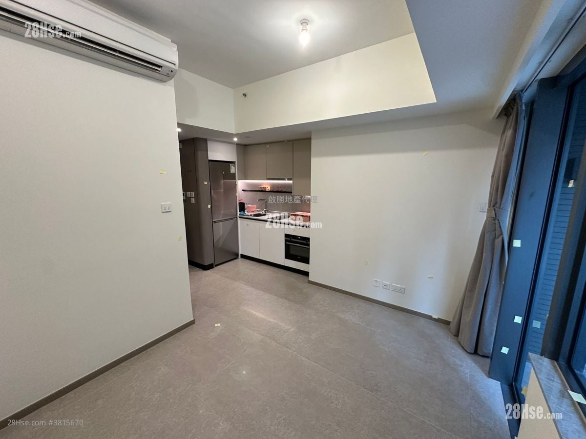 Novo Land 租盘 1 浴室 237 平方尺